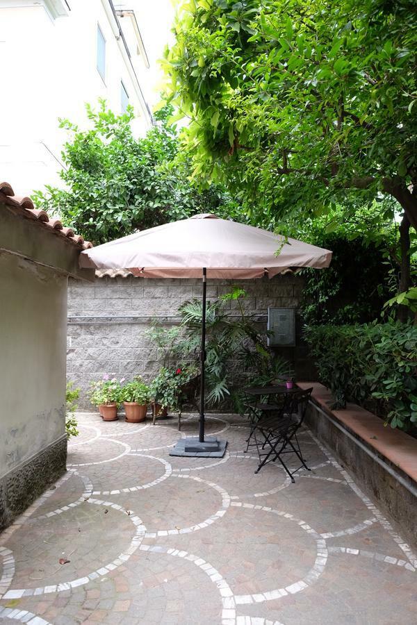 Pompei Rooms And Apartment Exteriér fotografie